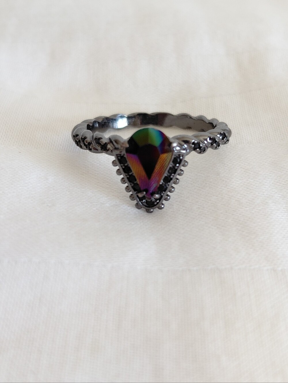 Gunmetal Twist Pear Rhinestone Ring